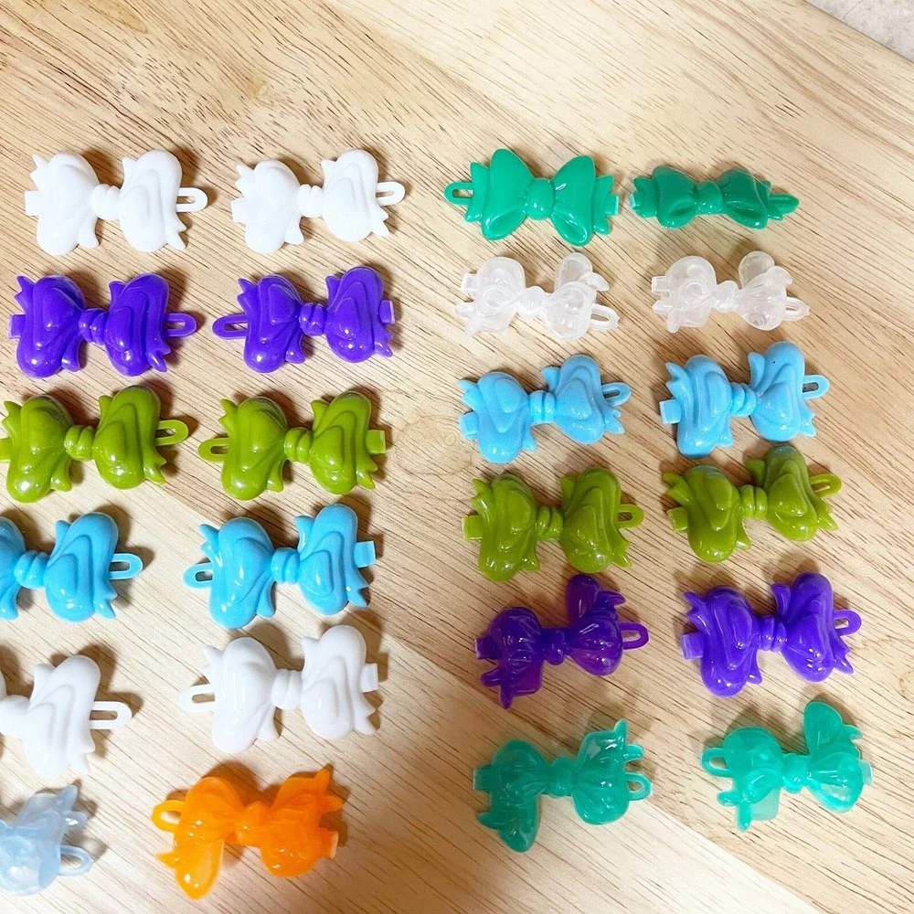 Vintage 80s 90s  Multi-Color Bow Barrettes Plastic Snap Tight Girls Goody Cutie